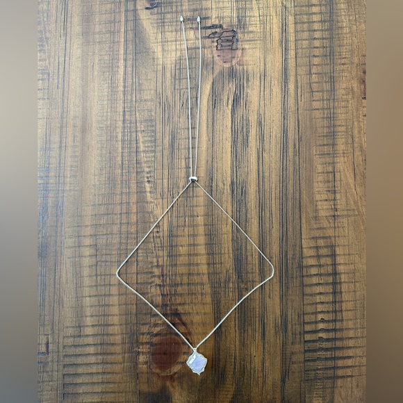 Kendra Scott Kacey Long Pendant Necklace in Gold with Pink stone - Picture 7 of 9